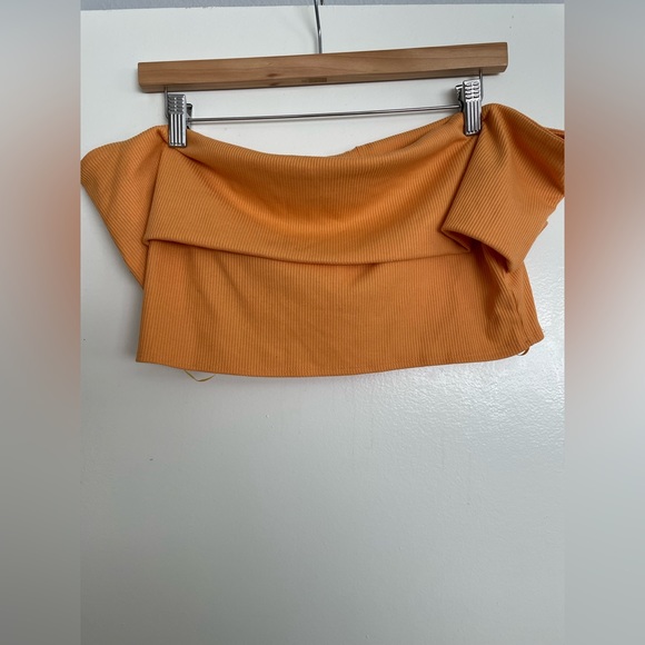 UO Minnie Off The Shoulder Top - Picture 2 of 4